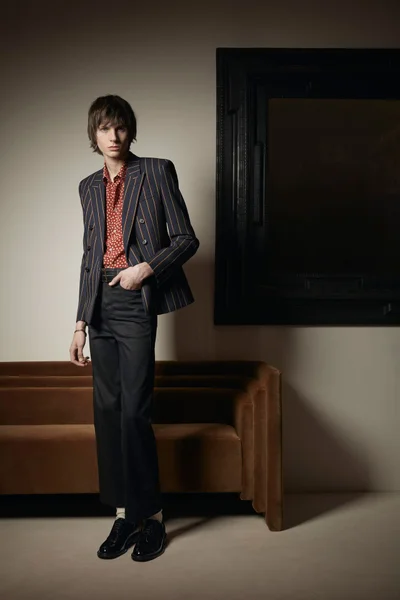 Look 30